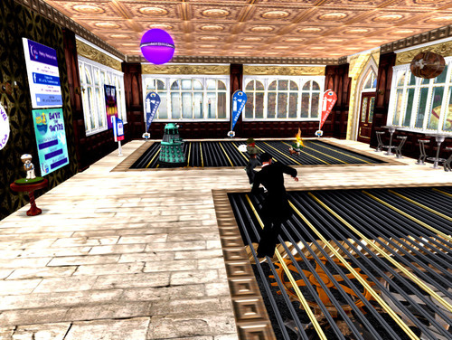 Second Life Avatars dance to music - a Daalek, a bird, and two Steampunks